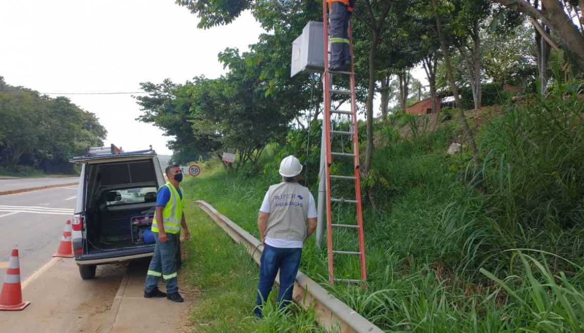 Ipem-SP verifica radar em Mogi das Cruzes 